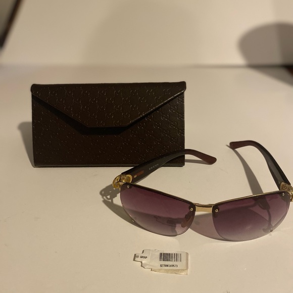 Gucci glasses with sunglasses case purple lenses bedazzled logo sides